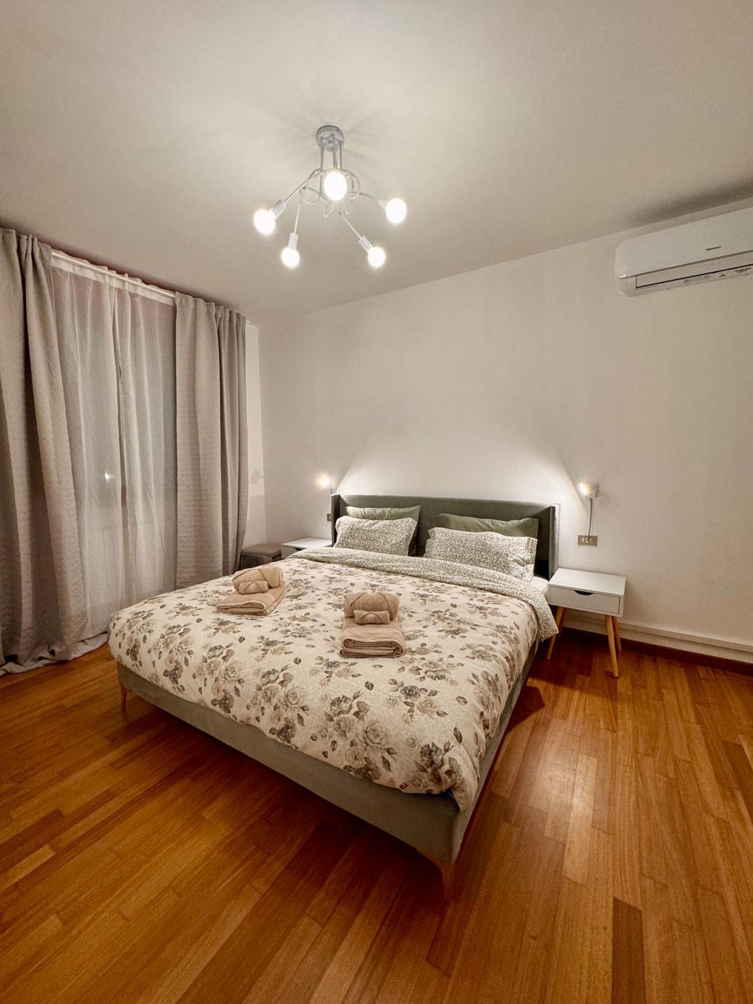 L'Armadio Di Narnia Bed & Breakfast Alzano Lombardo Bagian luar foto