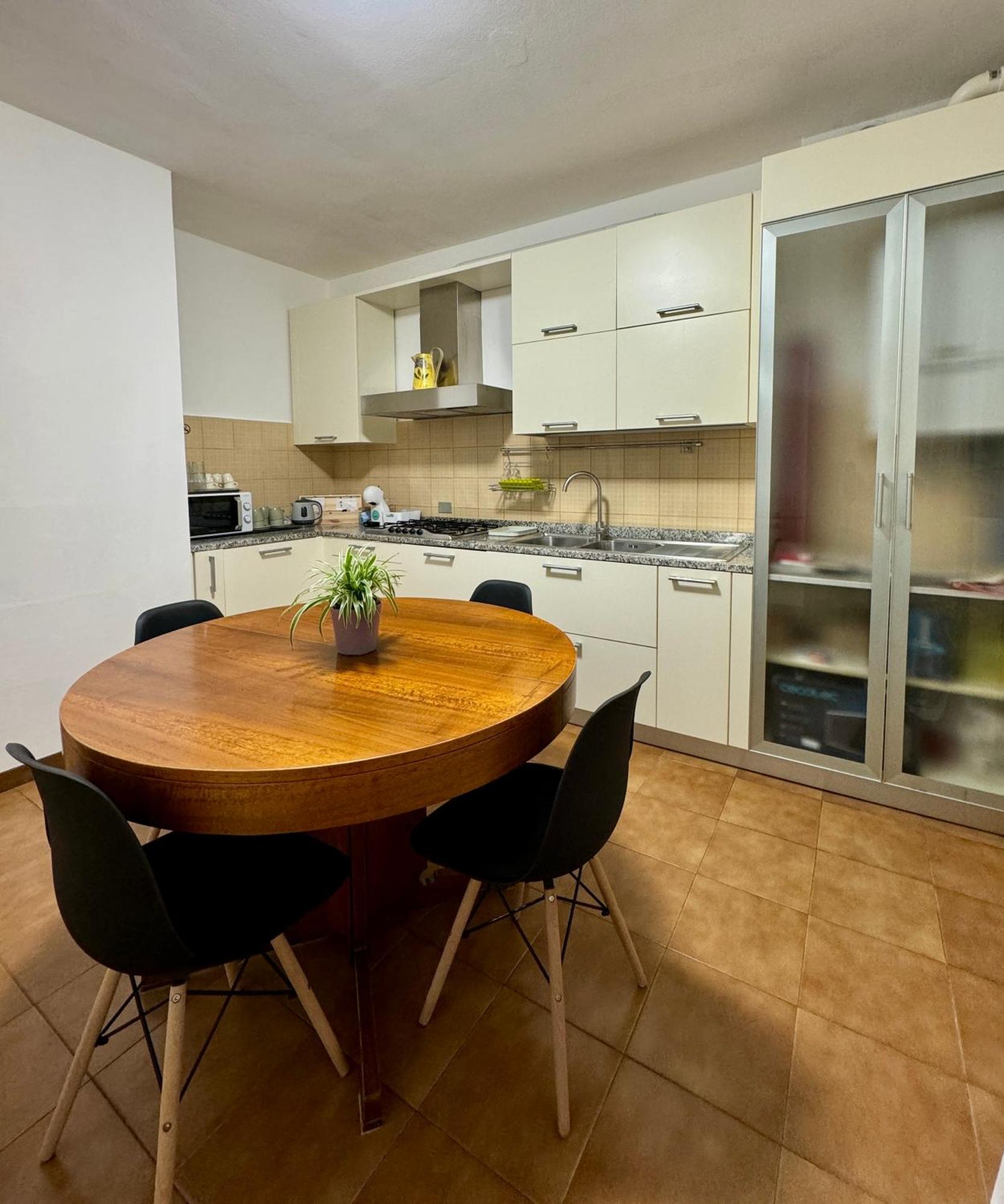 L'Armadio Di Narnia Bed & Breakfast Alzano Lombardo Bagian luar foto